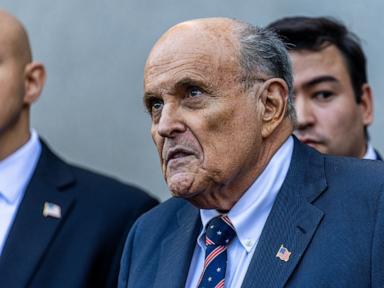 giuliani-gty-jt-241115_1731710948069_hpMain_4x3t_384.jpg