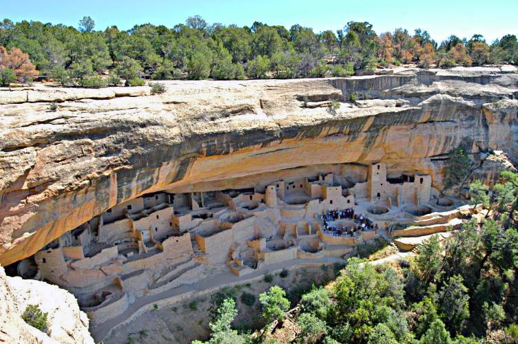 Mesaverde_cliffpalace_20030914.752.jpg