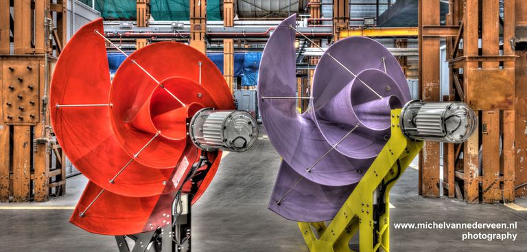 nautilus-shaped silent rooftop wind turbine